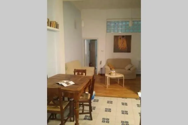 A Quattro Passi Apartment Bologna Italy